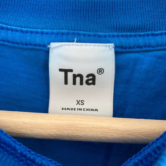 Aritzia Crop T-Shirts Tee Crew Short Sleeve Sizes S/XS Blue Lime - Picture 3 of 6